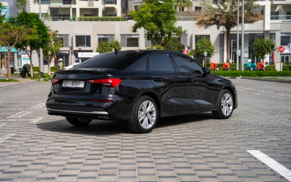 Черный Audi A3 Photo 4