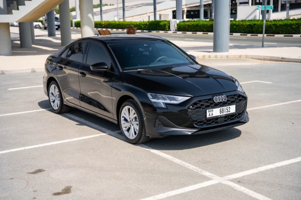 Черный Audi A3 Photo 2