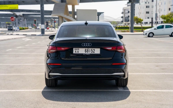 Черный Audi A3 Photo 4