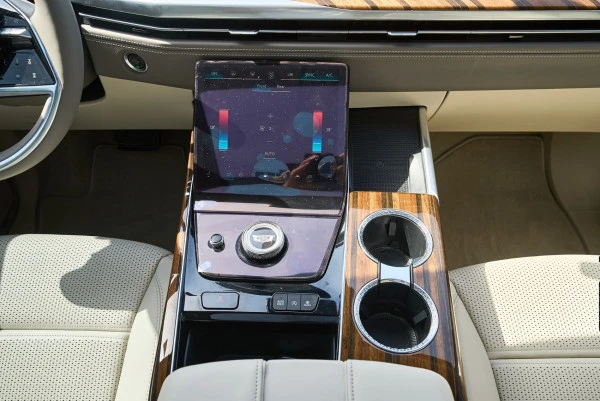 Black Cadillac Escalade Photo 11