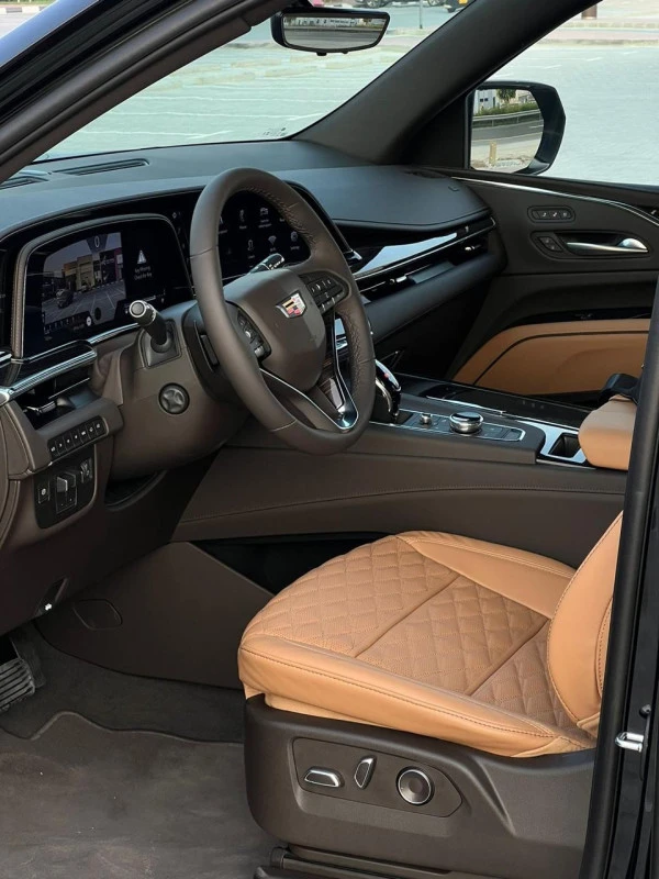 Черный Cadillac Escalade Photo 4
