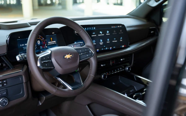 Black Chevrolet Tahoe Photo 15
