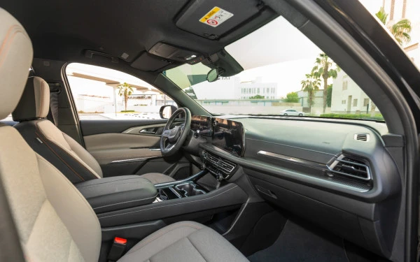 Черный Chevrolet Traverse Photo 10