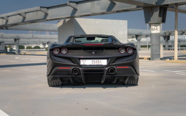 Black Ferrari F8 Tributo Spider Photo 4
