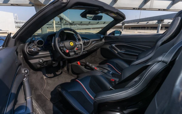 Black Ferrari F8 Tributo Spider Photo 5
