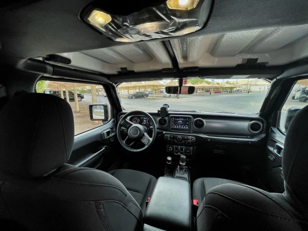 Черный Jeep Wrangler Photo 7