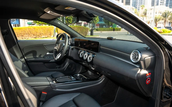 Black Mercedes A220 Photo 9