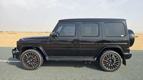 Black Mercedes G63 Photo 2