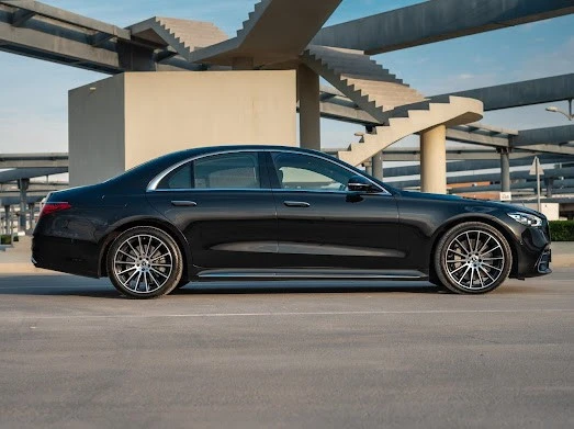 Черный Mercedes S500 Photo 2
