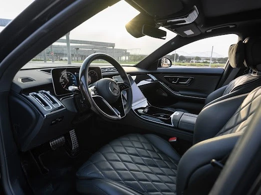 Черный Mercedes S500 Photo 5