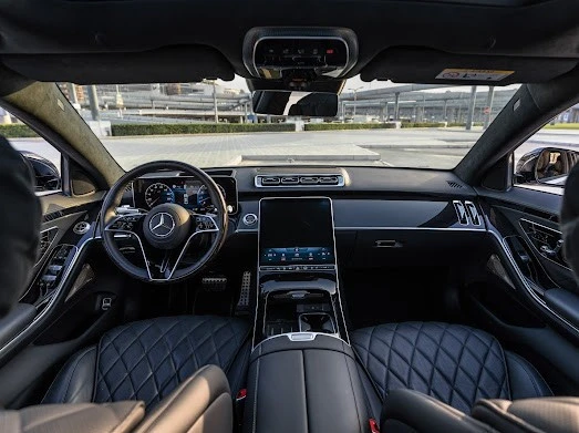 Черный Mercedes S500 Photo 8