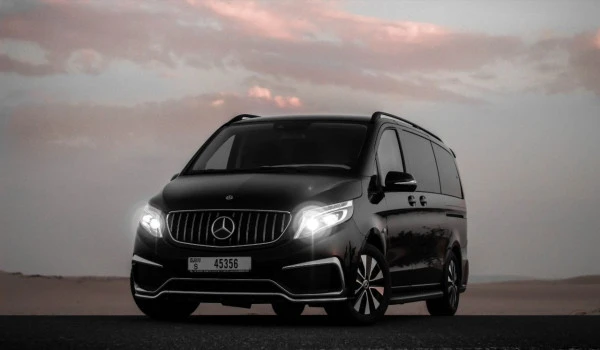 Черный Mercedes Vito VIP Maybach Photo 3