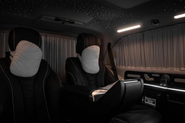 Черный Mercedes Vito VIP Maybach Photo 4