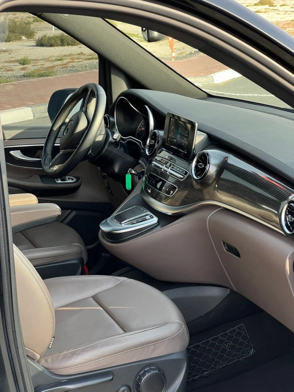 Черный Mercedes V250 Photo 3