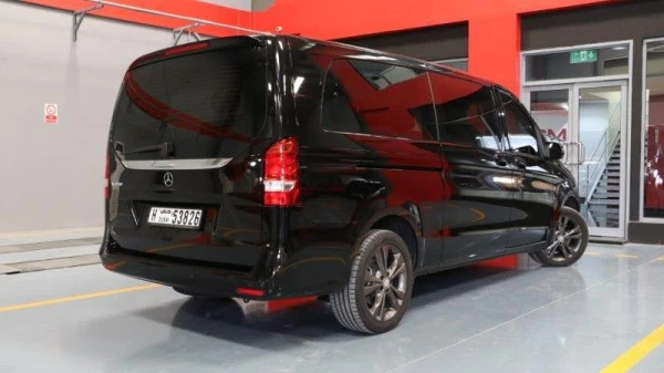 Черный Mercedes V250 Photo 6