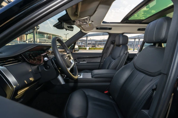 Черный Range Rover Vogue HSE Photo 4