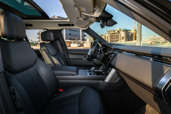 Черный Range Rover Vogue HSE Photo 5