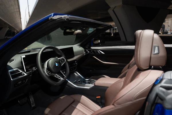 Blue BMW 430i cabrio Photo 5
