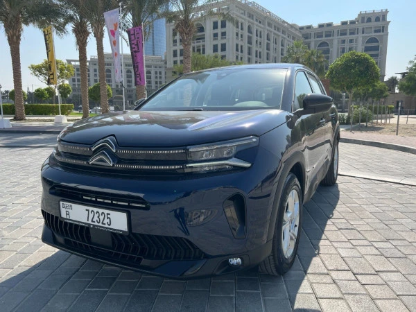 Blue Citroen C5 Aircross Photo 4