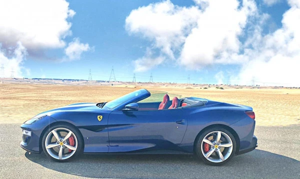 Blue Ferrari Portofino Rosso Photo 7