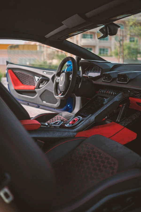 Синий Lamborghini Evo Spyder Photo 3