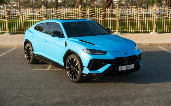 Blue Lamborghini Urus Photo 10