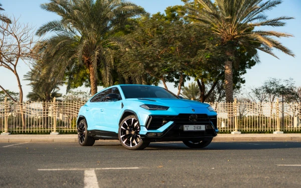 Blue Lamborghini Urus Photo 12