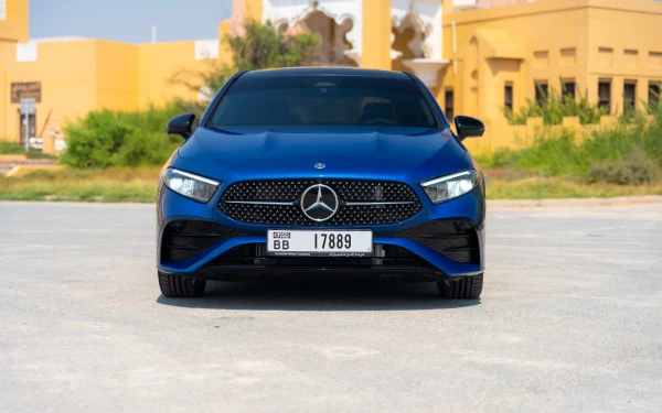Синий Mercedes A200 Photo 2