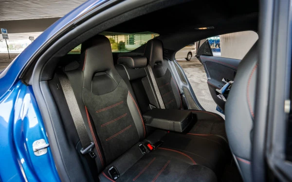 Blue Mercedes CLA200 Photo 13