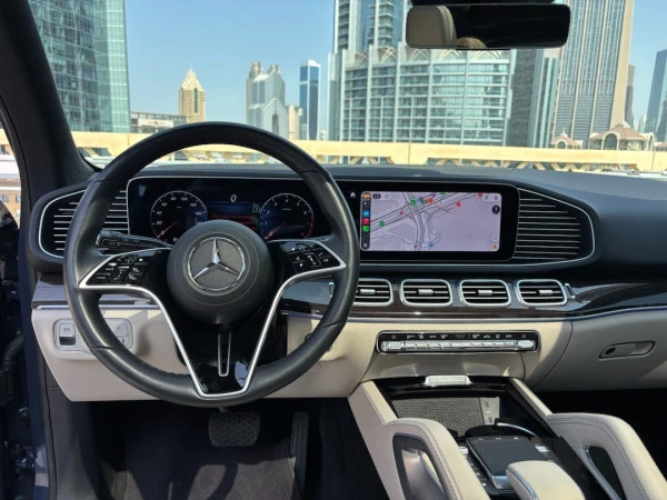 Blue Mercedes GLE 350 Photo 6