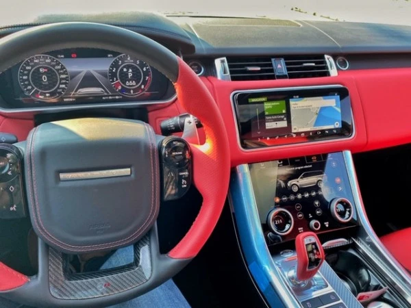 Blue Range Rover Sport SVR Photo 5