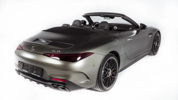 Bronze Mercedes SL63 AMG Photo 3