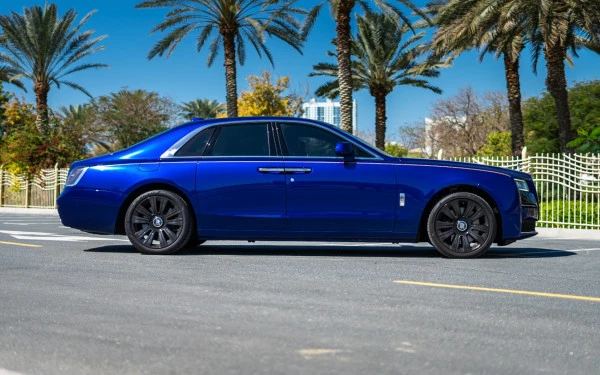 Dark Blue Rolls Royce Ghost Photo 2