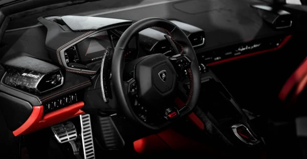 Темно-серый Lamborghini Urus Photo 2