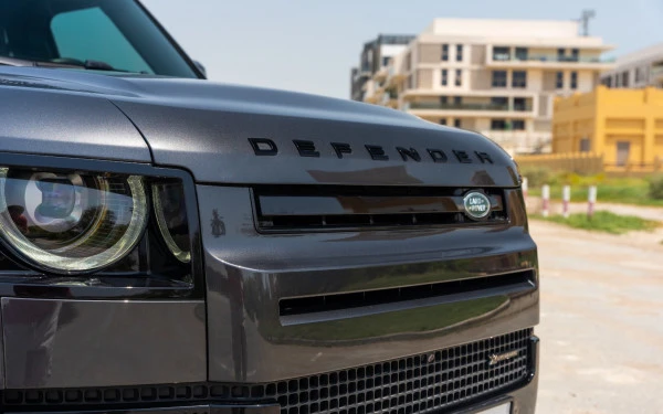 Dark Grey Range Rover Defender Photo 4