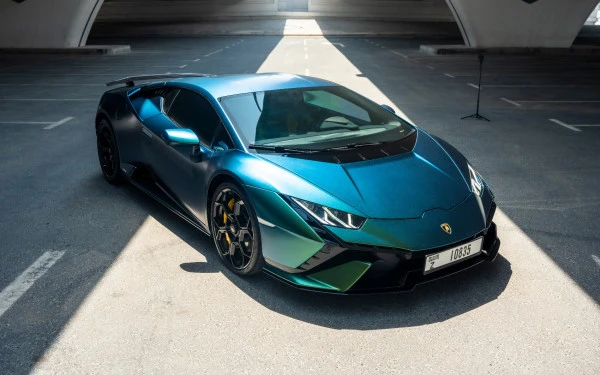 Зеленый Lamborghini Huracan Tecnica Photo 10