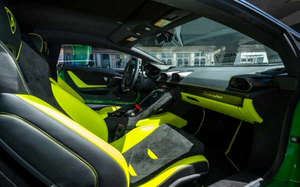 Зеленый Lamborghini Huracan Tecnica Photo 11