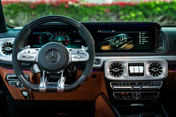 Green Mercedes G63 AMG Photo 4
