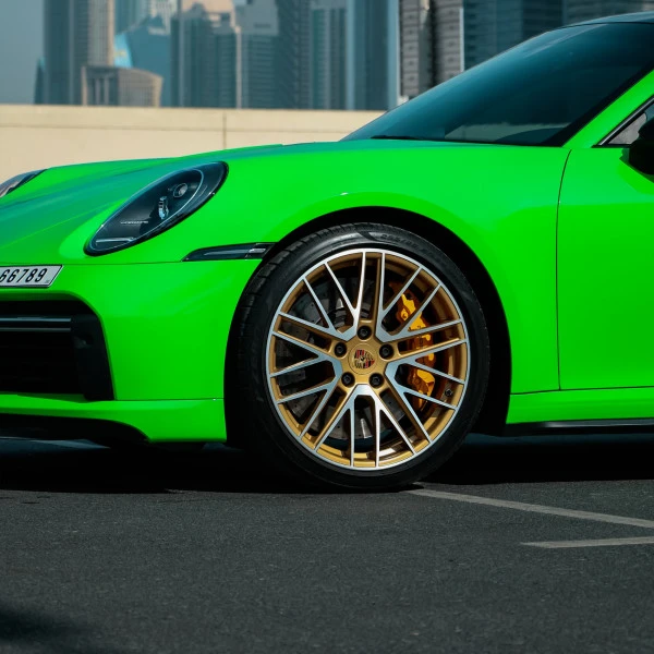 Green Porsche 911 Turbo Photo 6