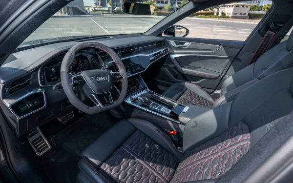 Grey Audi RS6 Photo 4