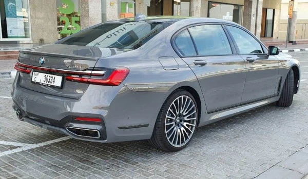 Grey BMW 750 Li M Photo 2