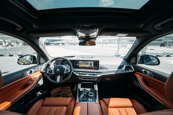 Серый BMW X7 40i Photo 4