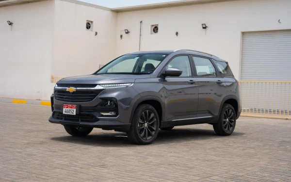 Серый Chevrolet Captiva Photo 3