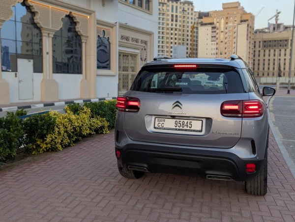 Grey Citroen C5 Aircross Photo 3