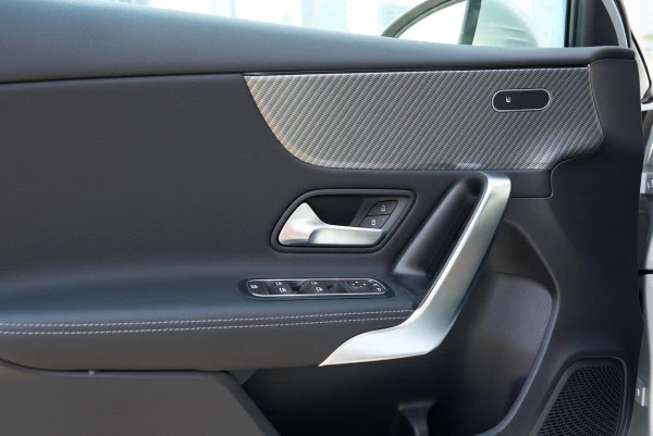 Grey Mercedes A180 Photo 10