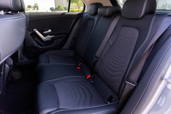 Grey Mercedes A180 Photo 11
