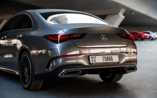 Grey Mercedes CLA200 Photo 3