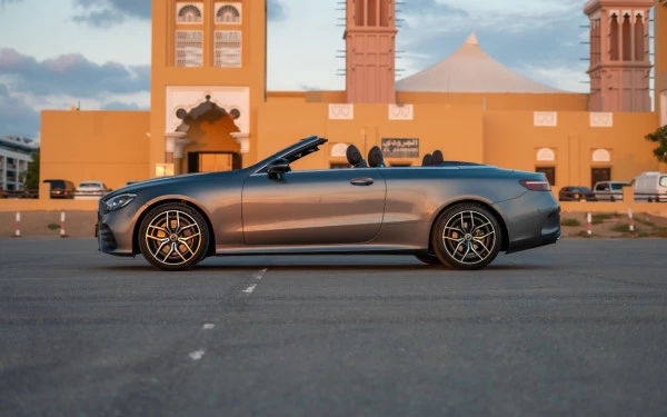 Dark Grey Mercedes E200 Cabrio Photo 2