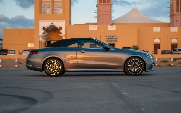 Dark Grey Mercedes E200 Cabrio Photo 3