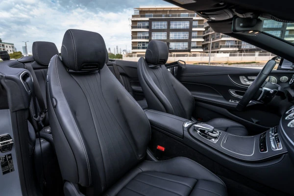 Grey Mercedes E200 Cabrio Photo 5